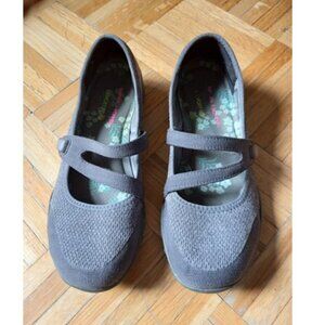 SKETCHERS memory foam flats shoes size 7.5
